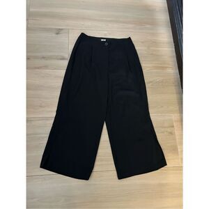 NEW DKNY Black Pleated Dress Pants Crop Career 23” inseam 4